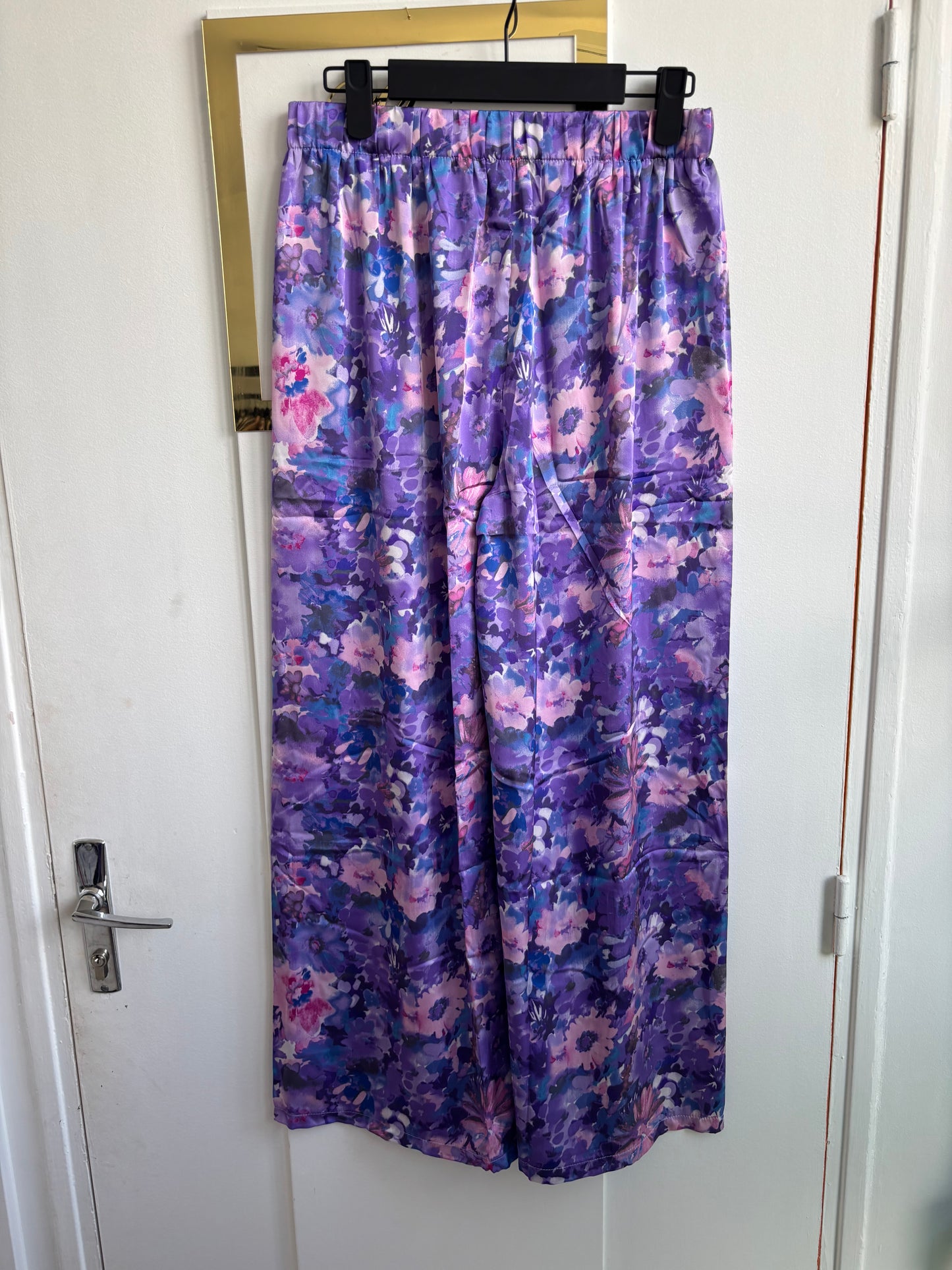 Ensemble Flower Violet